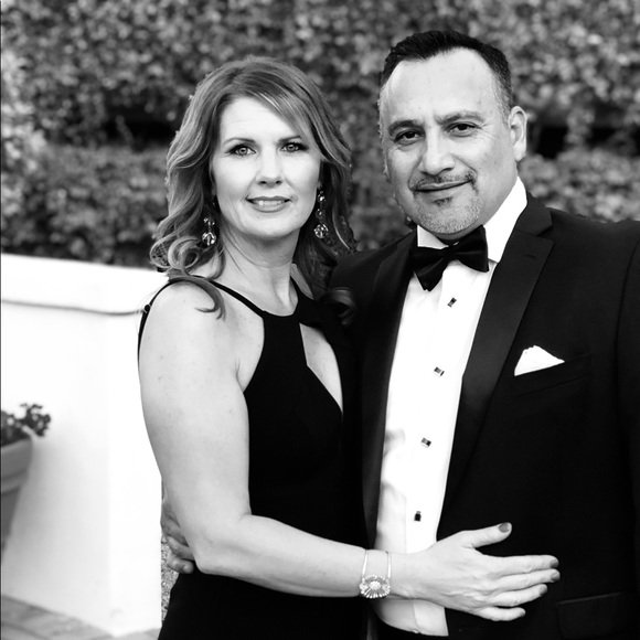 Meet your Posher, Desiree - Picture 2 of 3